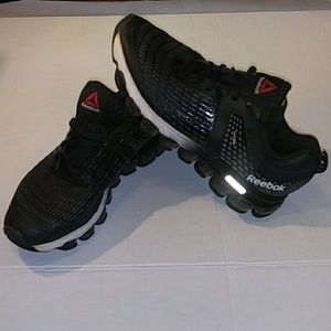 reebok jetfuse nanoweb